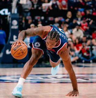 起来非常不, 季初的比分